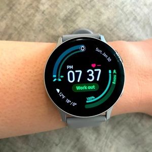 Samsung Galaxy Active 2 Smartwatch